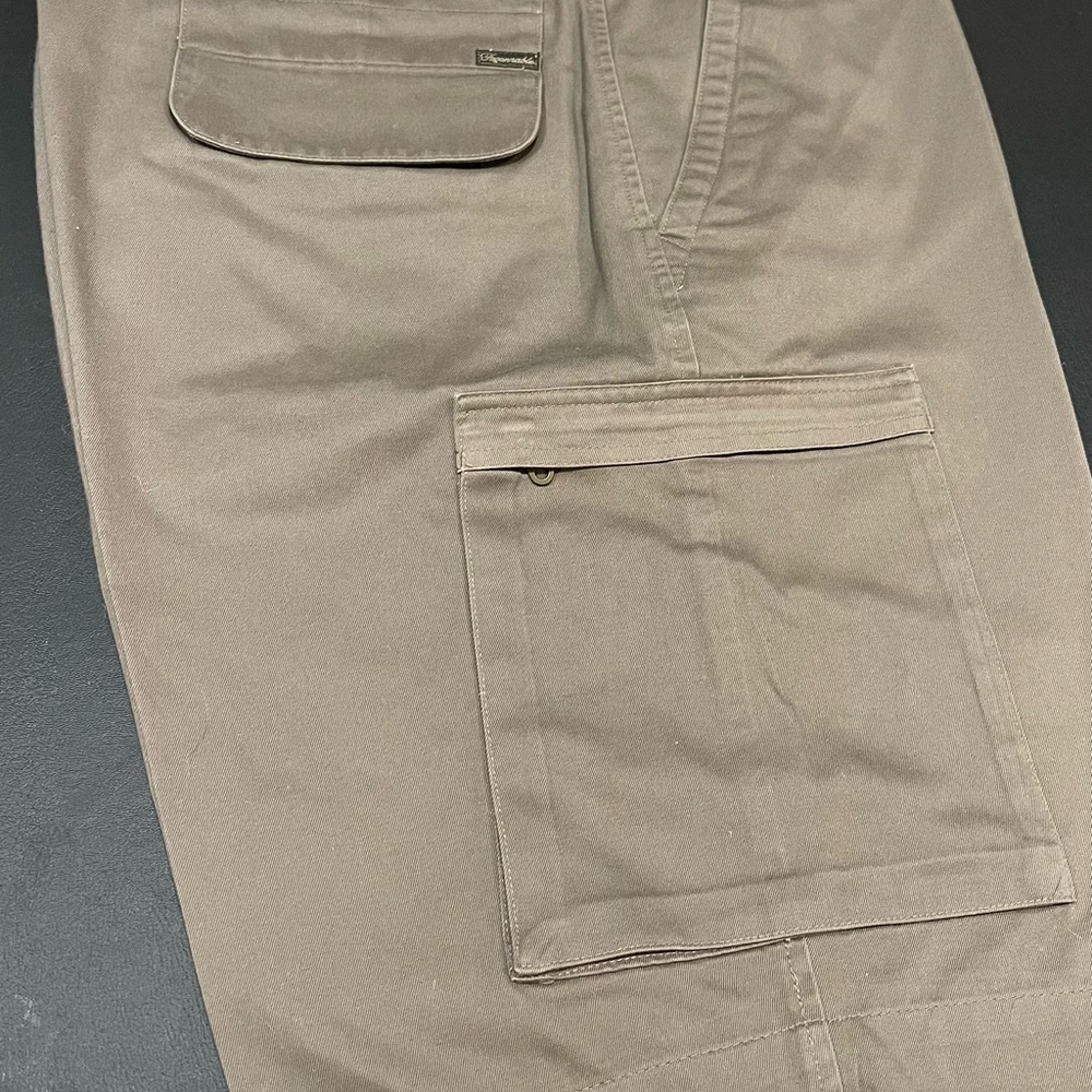 Facconable Mens Shorts Size 36, Brown, 100% Cotton Pockets Zipper Front